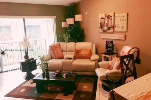 Copropriété à vendre à Margate, Floride: 2 chambres, 76.64 m2 № 1972342 - photo 5