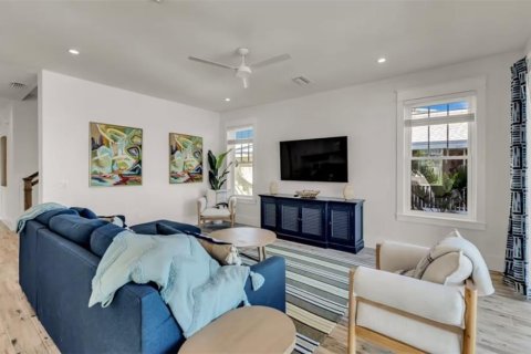 House in Bradenton Beach, Florida 7 bedrooms, 272.95 sq.m. № 2231951 - photo 16