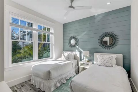 House in Bradenton Beach, Florida 7 bedrooms, 272.95 sq.m. № 2231951 - photo 27