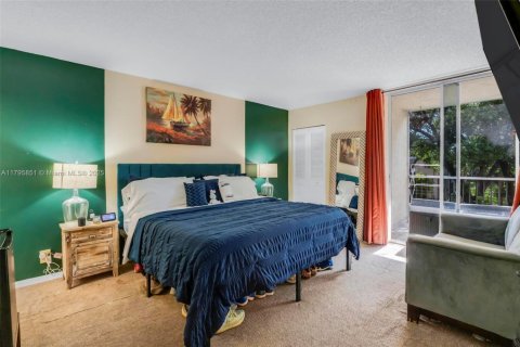 Condominio en venta en Lauderdale Lakes, Florida, 2 dormitorios, 93.09 m2 № 1957517 - foto 15