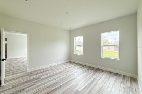 House in Ocala, Florida 4 bedrooms, 173.26 sq.m. № 2211169 - photo 23