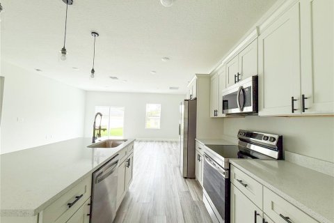 House in Ocala, Florida 4 bedrooms, 173.26 sq.m. № 2211169 - photo 11