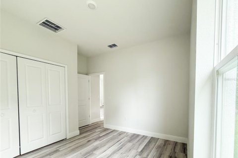 House in Ocala, Florida 4 bedrooms, 173.26 sq.m. № 2211169 - photo 19