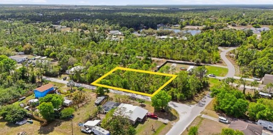 Terreno en Punta Gorda, Florida № 2155605
