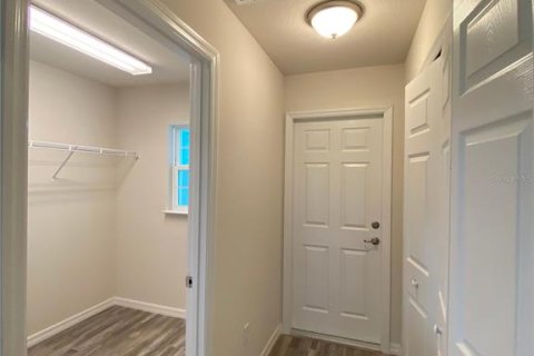 Villa ou maison à louer à Ocala, Floride: 3 chambres, 157.19 m2 № 2381059 - photo 12