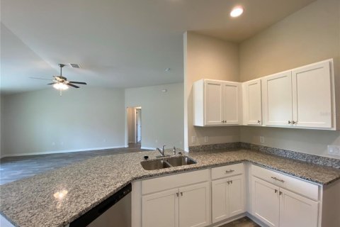 Villa ou maison à louer à Ocala, Floride: 3 chambres, 157.19 m2 № 2381059 - photo 7
