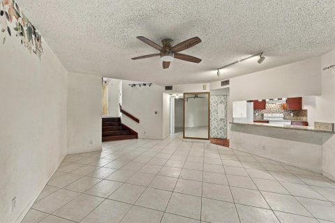 Touwnhouse à vendre à Plantation, Floride: 2 chambres, 137.68 m2 № 2439221 - photo 7