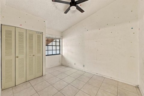 Touwnhouse à vendre à Plantation, Floride: 2 chambres, 137.68 m2 № 2439221 - photo 13