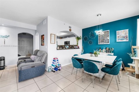 Купить кондоминиум в Майами, Флорида 3 спальни, 126.72м2, № 1958659 - фото 6