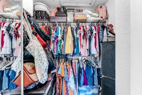 Купить кондоминиум в Майами, Флорида 3 спальни, 126.72м2, № 1958659 - фото 22