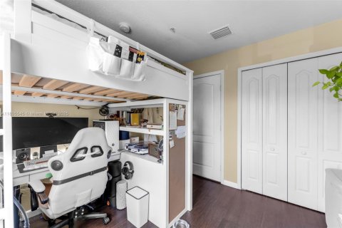 Купить кондоминиум в Майами, Флорида 3 спальни, 126.72м2, № 1958659 - фото 24