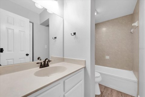 Condominio en venta en Tampa, Florida, 2 dormitorios, 84.73 m2 № 2355017 - foto 11