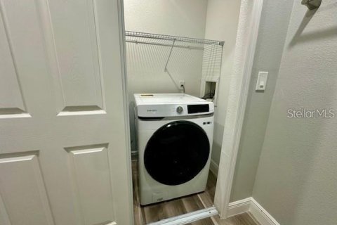 Apartamento en alquiler en Winter Haven, Florida, 3 dormitorios, 96.15 m2 № 1773301 - foto 10