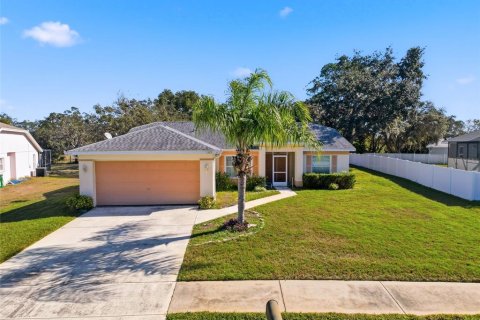 Casa en Hudson, Florida 3 dormitorios, 144.83 m2 № 2118794