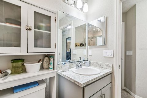 Villa ou maison à vendre à Zephyrhills, Floride: 4 chambres, 145.76 m2 № 1903794 - photo 26