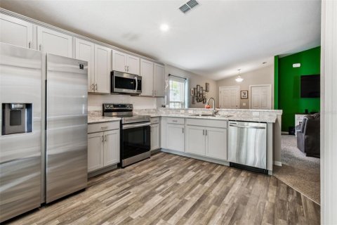 Villa ou maison à vendre à Zephyrhills, Floride: 4 chambres, 145.76 m2 № 1903794 - photo 18