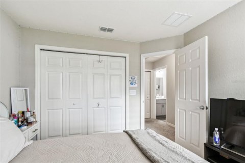 Villa ou maison à vendre à Zephyrhills, Floride: 4 chambres, 145.76 m2 № 1903794 - photo 9