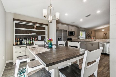 Villa ou maison à vendre à Zephyrhills, Floride: 4 chambres, 145.76 m2 № 1903794 - photo 21