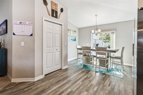 Villa ou maison à vendre à Zephyrhills, Floride: 4 chambres, 145.76 m2 № 1903794 - photo 17