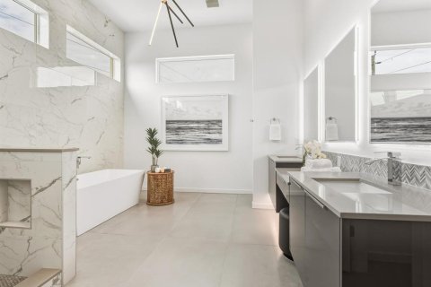 Casa en venta en Sarasota, Florida, 4 dormitorios, 351.91 m2 № 2106412 - foto 25
