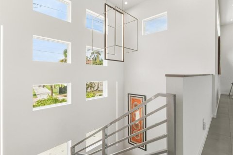 Casa en venta en Sarasota, Florida, 4 dormitorios, 351.91 m2 № 2106412 - foto 7