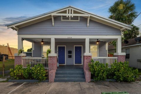 Apartment in Tampa, Florida 3 bedrooms, 145.67 sq.m. № 1881070 - photo 1