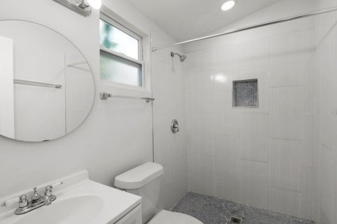 Apartment in Tampa, Florida 3 bedrooms, 145.67 sq.m. № 1881070 - photo 2