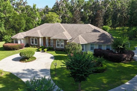 House in Ocala, Florida 4 bedrooms, 435.34 sq.m. № 2218237 - photo 4