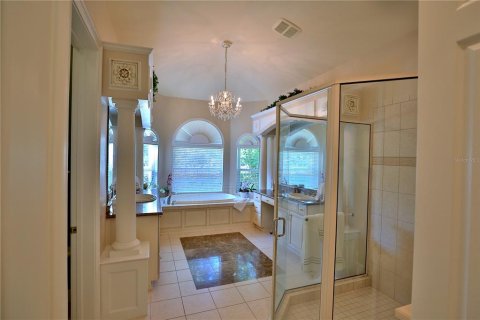 House in Ocala, Florida 4 bedrooms, 435.34 sq.m. № 2218237 - photo 24