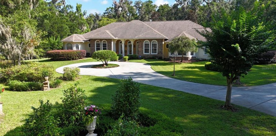Villa ou maison à Ocala, Floride 4 chambres, 435.34 m2 № 2218237