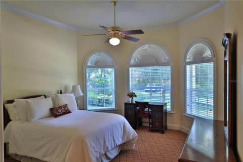 House in Ocala, Florida 4 bedrooms, 435.34 sq.m. № 2218237 - photo 28