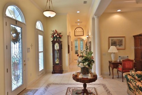 House in Ocala, Florida 4 bedrooms, 435.34 sq.m. № 2218237 - photo 8