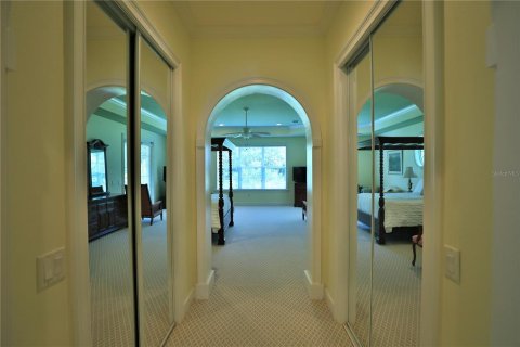 House in Ocala, Florida 4 bedrooms, 435.34 sq.m. № 2218237 - photo 20