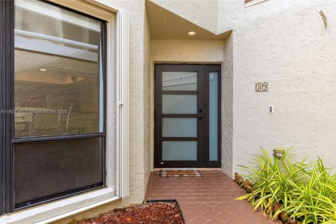 Touwnhouse à vendre à Palm Beach Gardens, Floride: 3 chambres, 184.04 m2 № 1816482 - photo 2