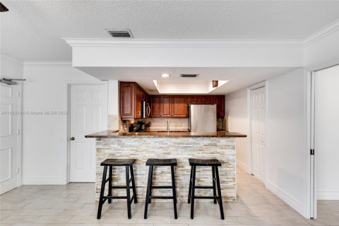 Touwnhouse à vendre à Palm Beach Gardens, Floride: 3 chambres, 184.04 m2 № 1816482 - photo 10