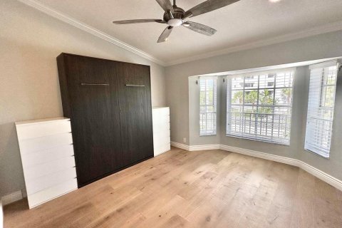 Townhouse in Hollywood, Florida 3 bedrooms, 174.38 sq.m. № 2276330 - photo 29