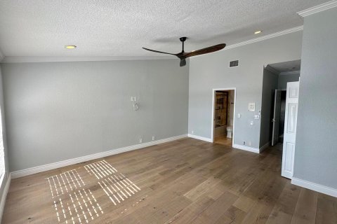 Townhouse in Hollywood, Florida 3 bedrooms, 174.38 sq.m. № 2276330 - photo 24