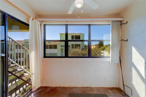 Condominio en venta en Indian Rocks Beach, Florida, 2 dormitorios, 116.87 m2 № 1880721 - foto 28