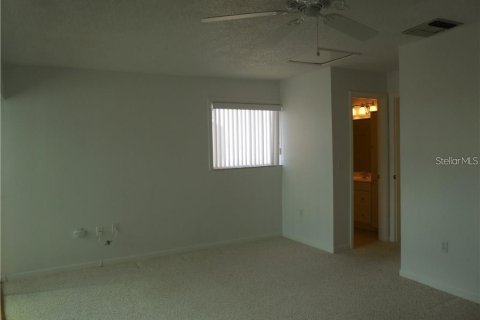Condominio en venta en Indian Rocks Beach, Florida, 2 dormitorios, 116.87 m2 № 1880721 - foto 13