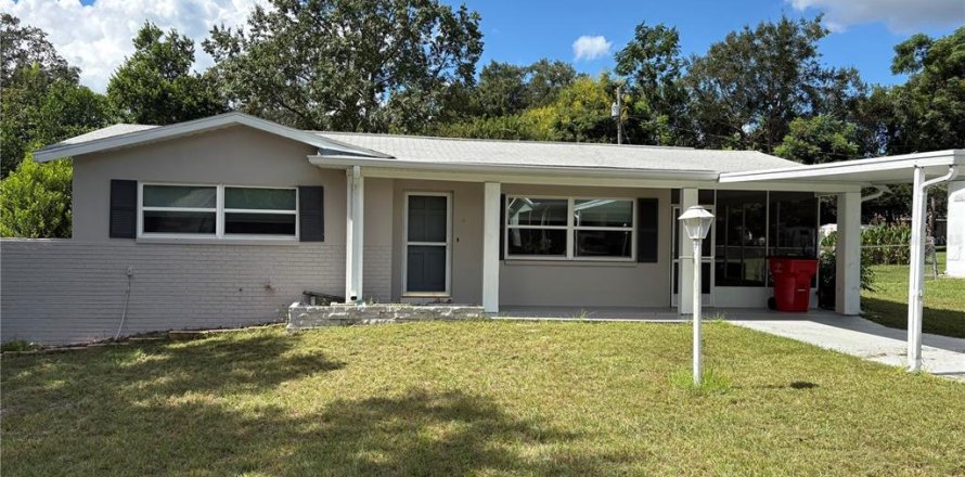 Casa en Beverly Hills, Florida 2 dormitorios, 98.1 m2 № 2381061