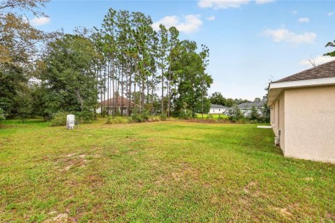 House in Ocala, Florida 3 bedrooms, 131.55 sq.m. № 2403681 - photo 10