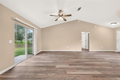 House in Ocala, Florida 3 bedrooms, 131.55 sq.m. № 2403681 - photo 19