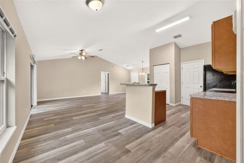 House in Ocala, Florida 3 bedrooms, 131.55 sq.m. № 2403681 - photo 29