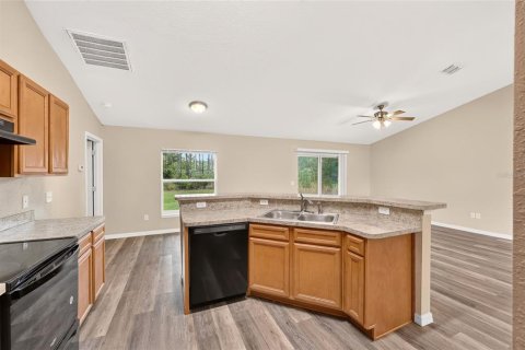 House in Ocala, Florida 3 bedrooms, 131.55 sq.m. № 2403681 - photo 27