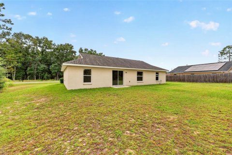 House in Ocala, Florida 3 bedrooms, 131.55 sq.m. № 2403681 - photo 7