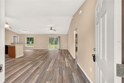 House in Ocala, Florida 3 bedrooms, 131.55 sq.m. № 2403681 - photo 11