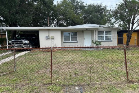 Villa ou maison à louer à Tampa, Floride: 3 chambres, 86.21 m2 № 2408922 - photo 2