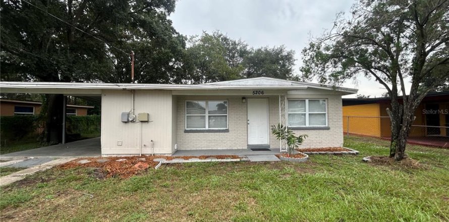 Villa ou maison à Tampa, Floride 3 chambres, 86.21 m2 № 2408922