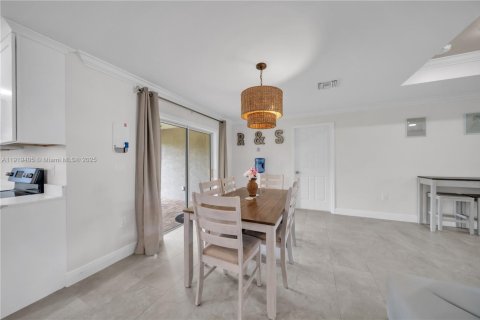 Купить виллу или дом в Лихай-Эйкерс, Флорида 4 спальни, № 2018486 - фото 26