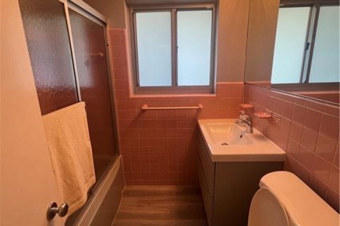 Villa ou maison à louer à Oakland Park, Floride: 2 chambres, 113.06 m2 № 1161968 - photo 1